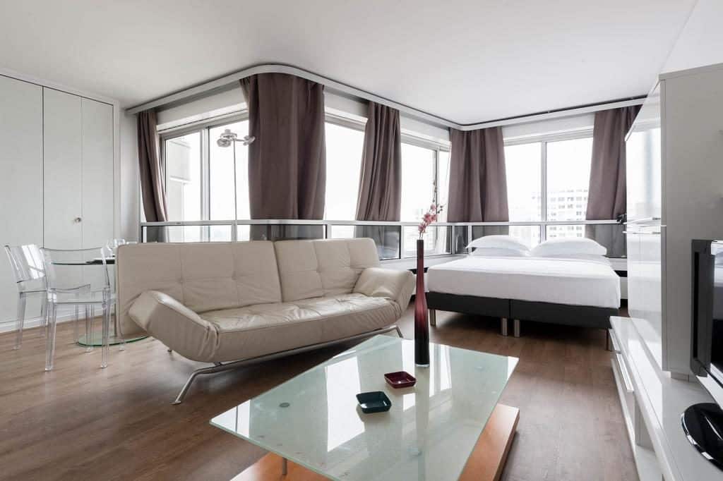 Looks like a hotel suite - private apartment in Paris, to book on Accor’s Onefinestay