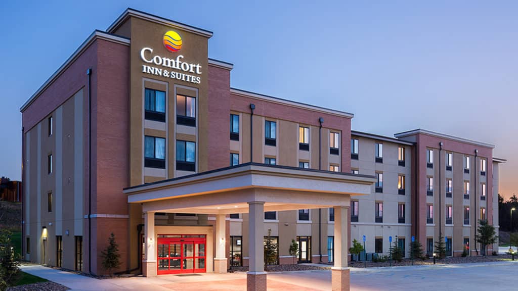 Comfort Inn & Suites by Choice Hotels Int.