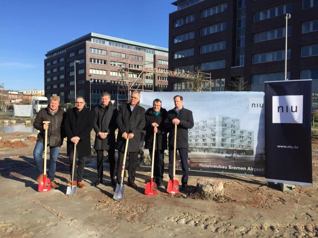 Spatenstich für neues niu Hotel Crusoe Bremen Airport: 152 Zimmer, Eröffnung Anfang 2019 (Foto: Novum Hospitality)